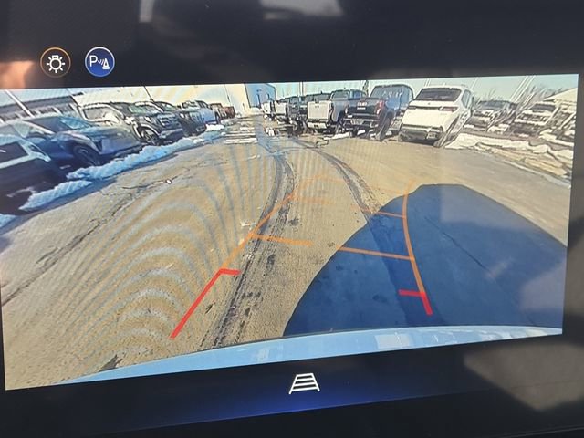 New 2026 Chevrolet Equinox LT w/ Convenience Package II image 4