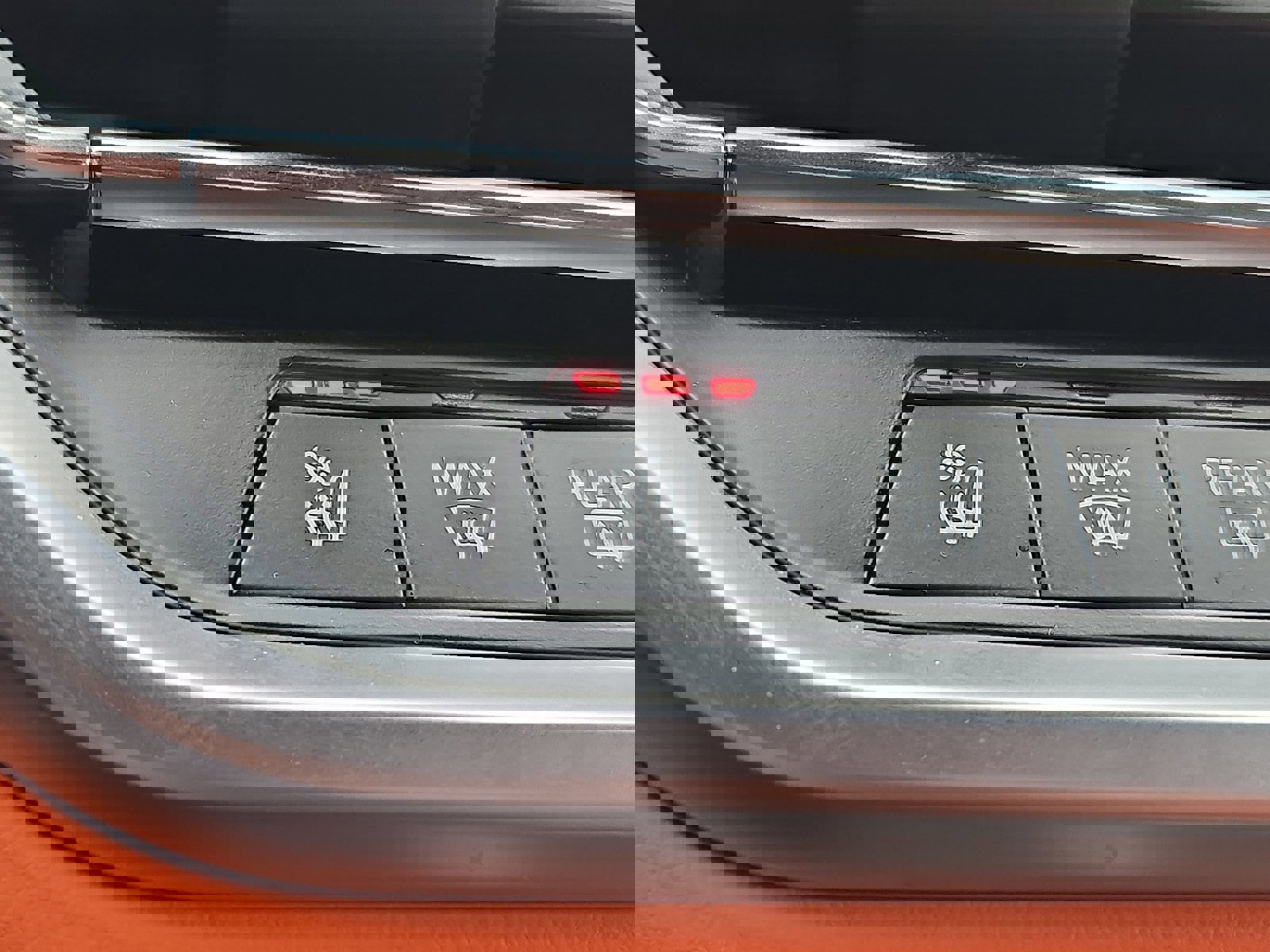 Used 2022 BMW M3 Competition w/ M Carbon Exterior Package image 25