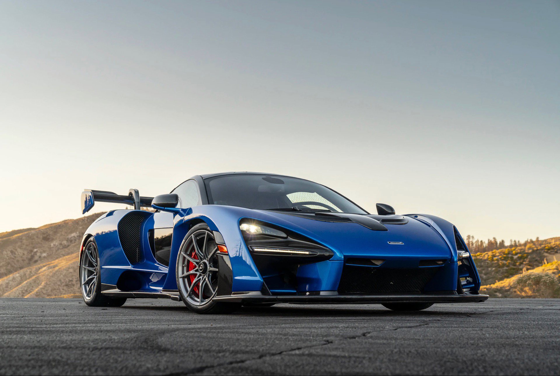 Used 2019 McLaren Senna Coupe ULTRA RARE Only 1685 Mil image 96