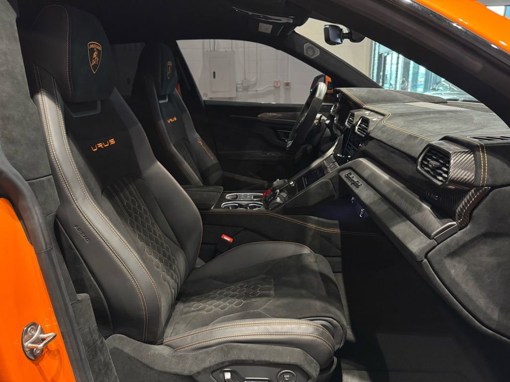 Used 2023 Lamborghini Urus Performante image 72