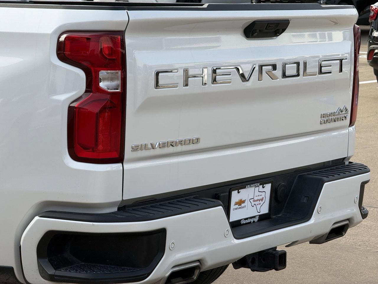 Used 2022 Chevrolet Silverado 1500 High Country RWD image 6