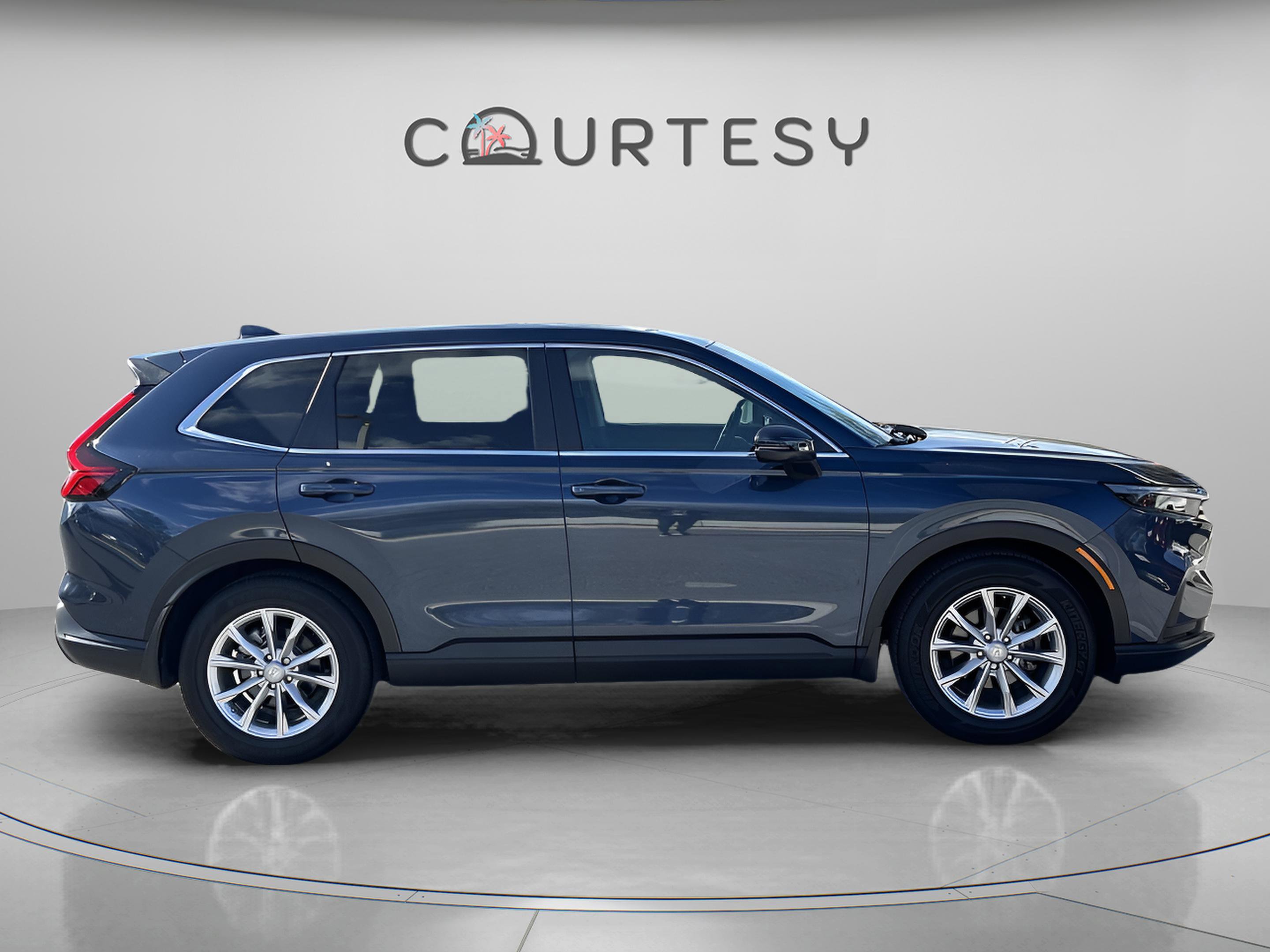 Used 2024 Honda CR-V EX image 9