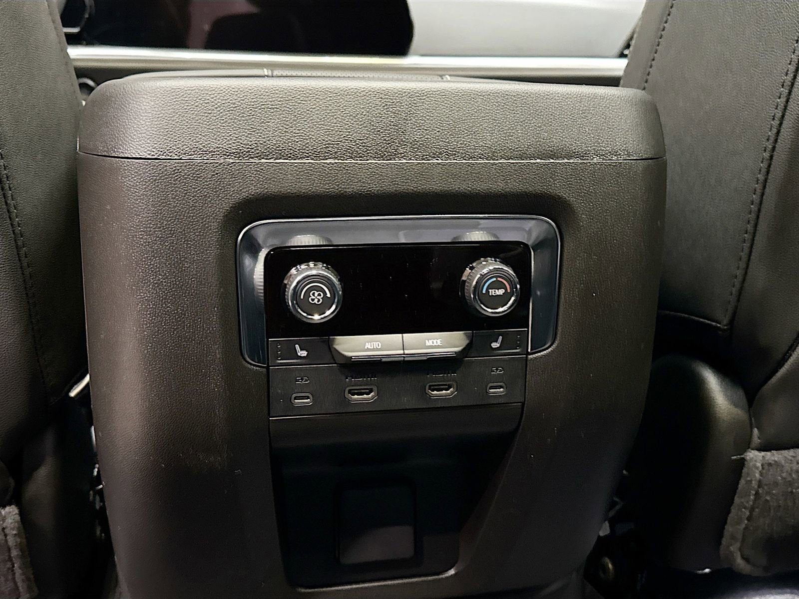 New 2026 Chevrolet Tahoe Premier image 33