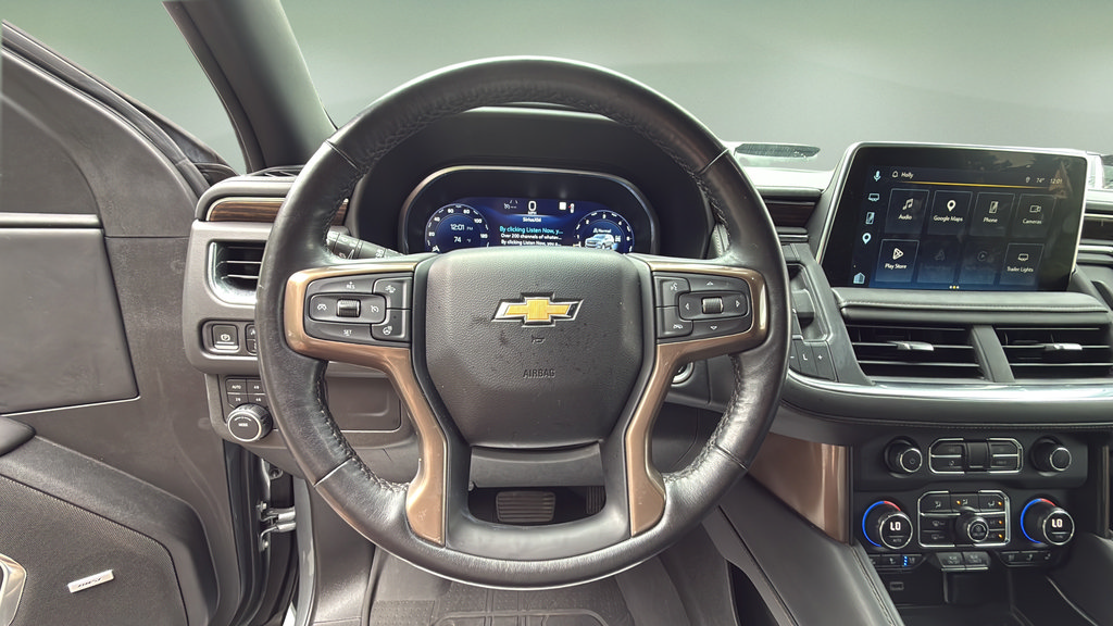 Used 2023 Chevrolet Suburban High Country w/ Premium Package 2 AWD/4WD image 32