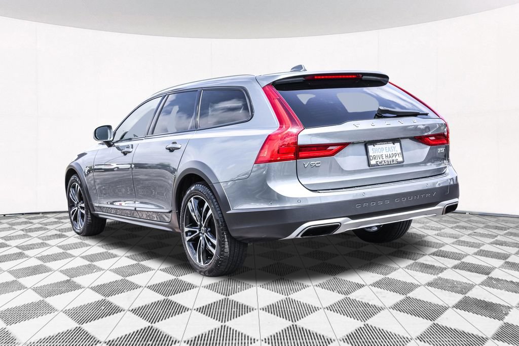 Used 2018 Volvo V90 T5 Cross Country w/ Convenience Package AWD/4WD image 16