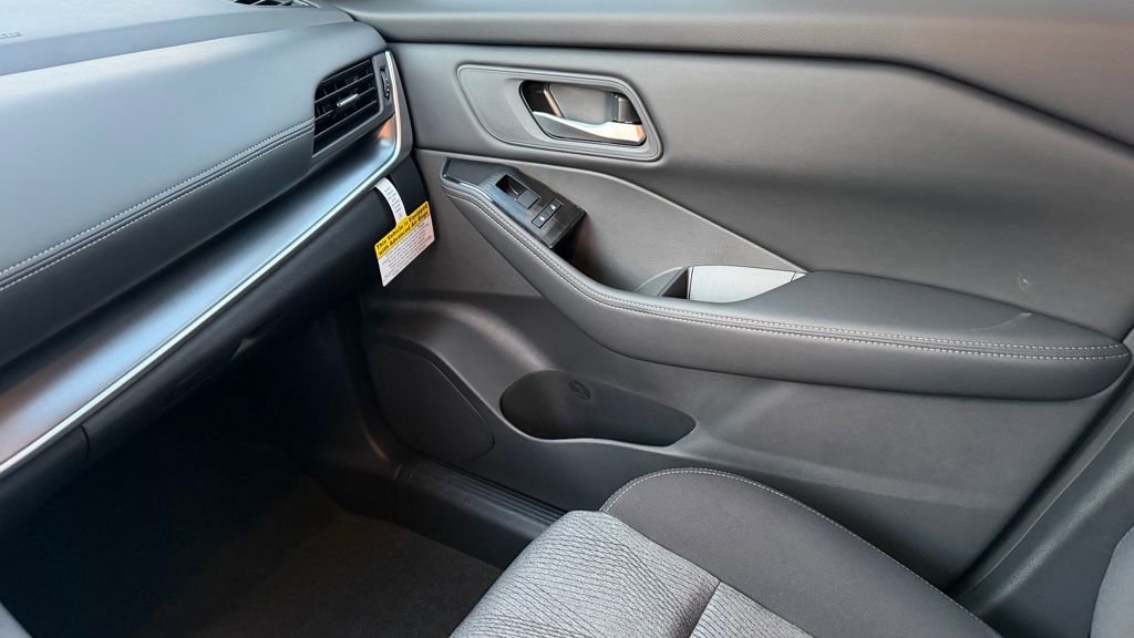 New 2026 Nissan Rogue SV image 26