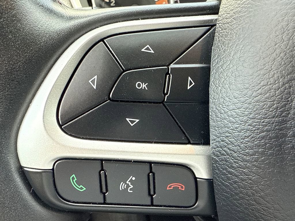 Used 2018 Jeep Compass Limited AWD/4WD image 29