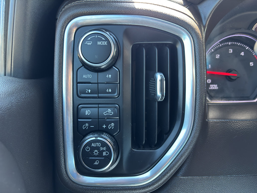 Used 2020 Chevrolet Silverado 2500 LTZ w/ Gooseneck/5TH Wheel Package AWD/4WD image 16