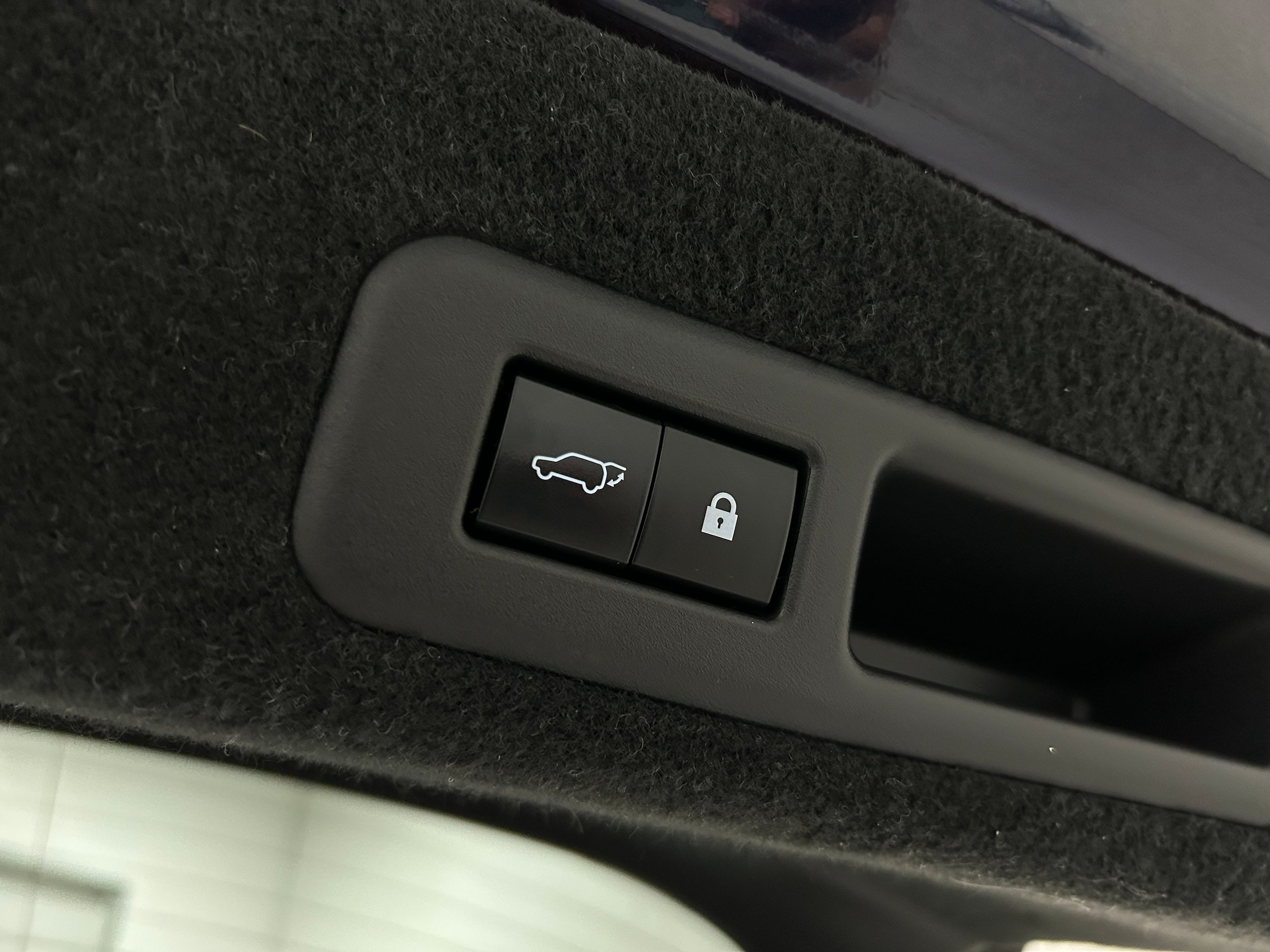 Used 2020 Lexus RX 350 F Sport w/ Accessory Package AWD/4WD image 36