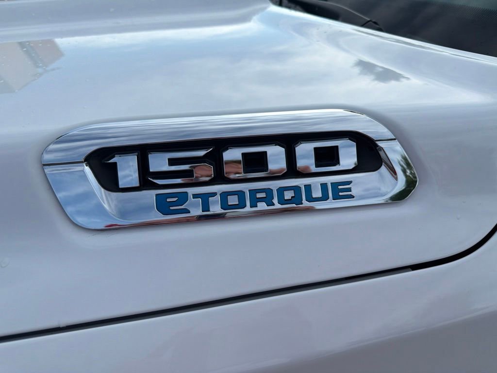 Used 2023 RAM 1500 Big Horn AWD/4WD image 12