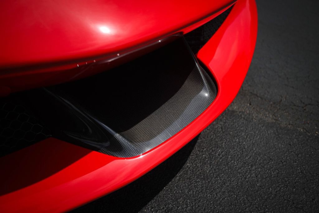 Used 2021 Ferrari SF90 Stradale image 11