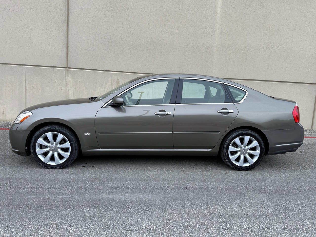 Used 2006 INFINITI M35 x image 4