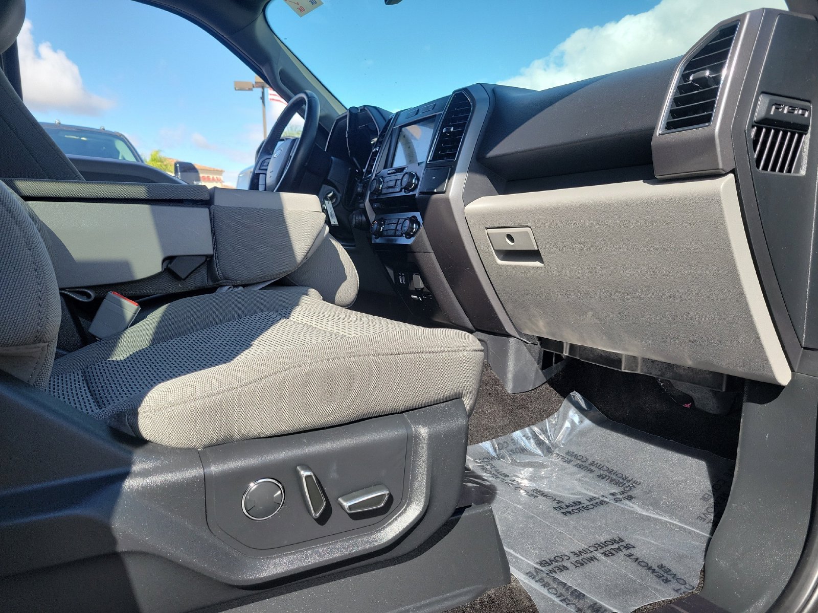 Used 2018 Ford F150 XLT w/ Equipment Group 302A Luxury RWD image 21
