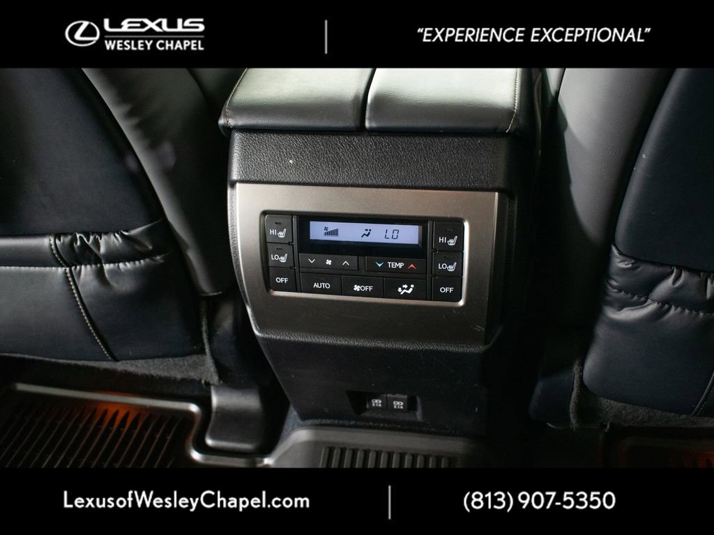 Used 2023 Lexus GX 460 Premium w/ Premium Package image 24