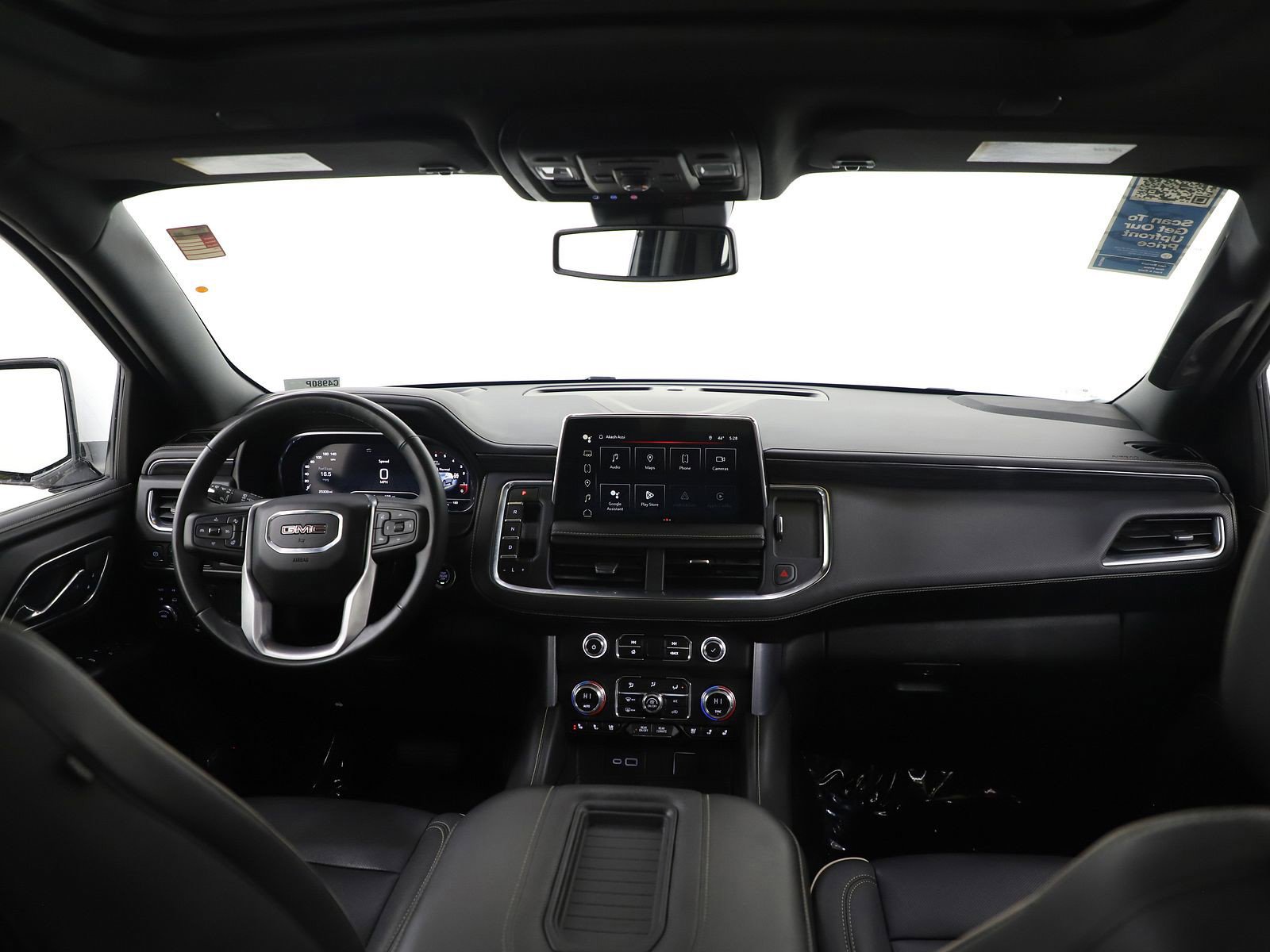 Used 2023 GMC Yukon XL SLT w/ SLT Premium Package image 15