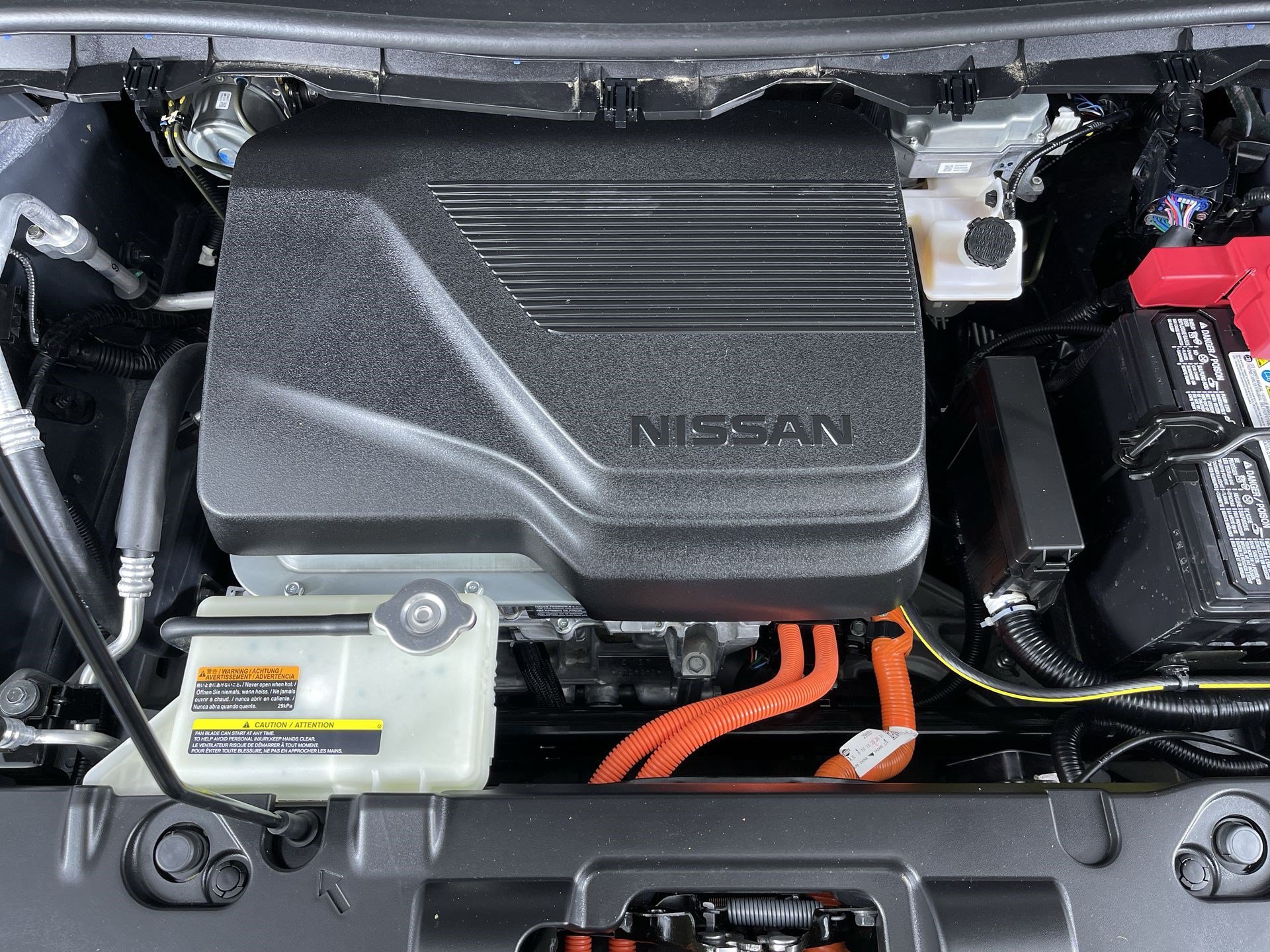 Certified 2025 Nissan Leaf S FWD image 25