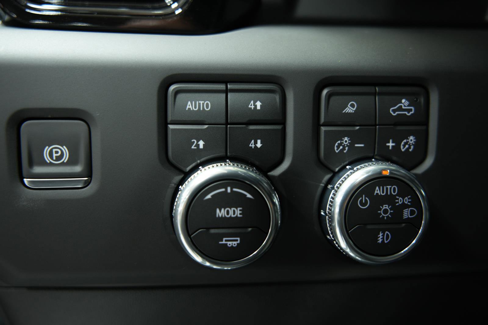 New 2026 GMC Sierra 1500 AT4 w/ AT4 Premium Package AWD/4WD image 28