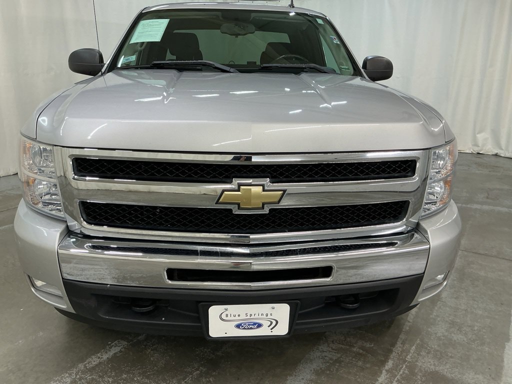 Used 2011 Chevrolet Silverado 1500 LT w/ All-Star Edition AWD/4WD image 10