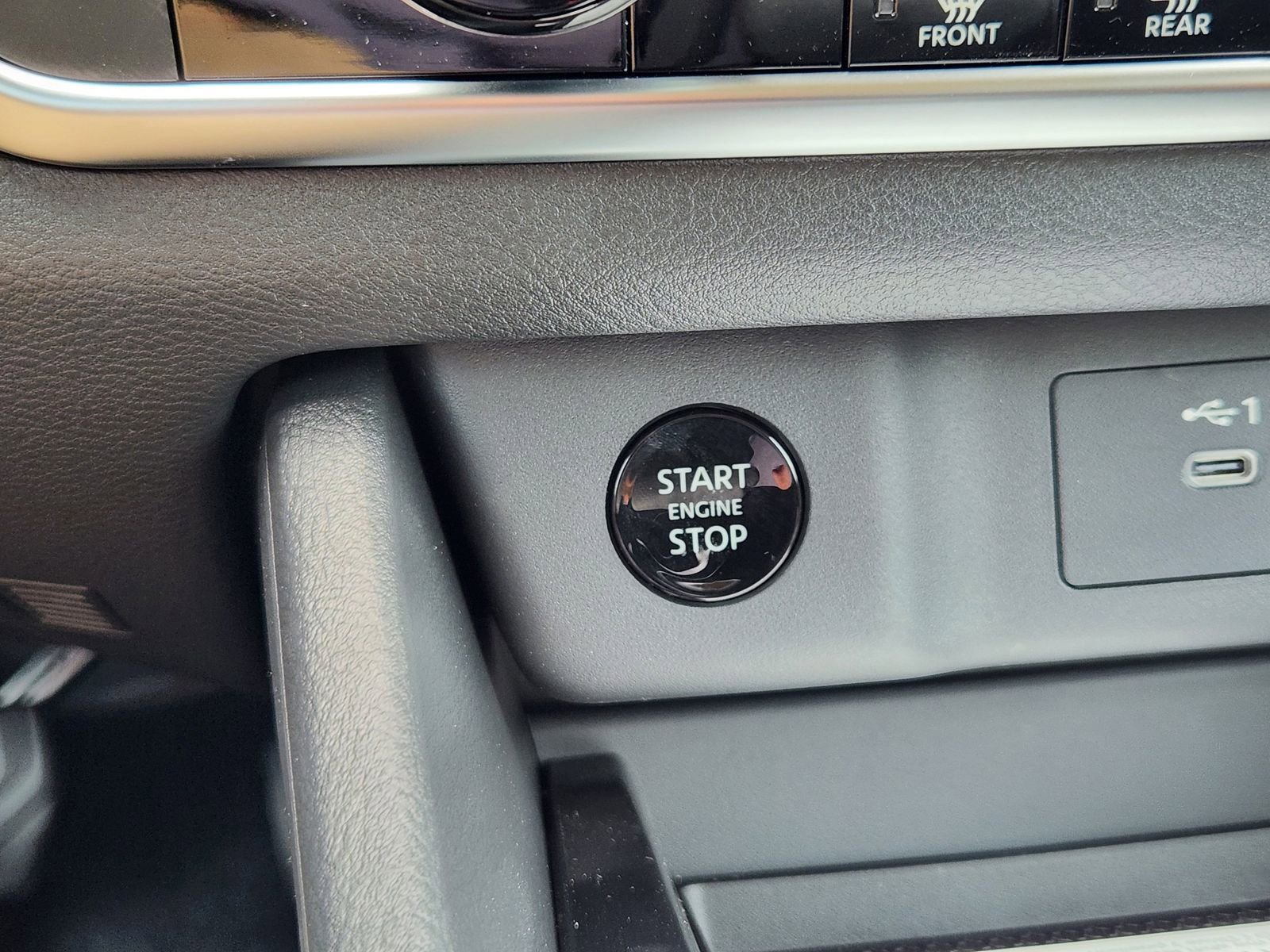 New 2026 Nissan Rogue SV image 19