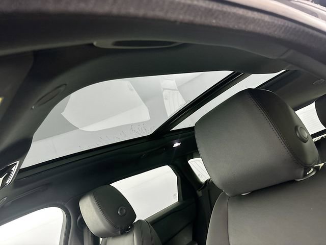 Used 2026 Land Rover Range Rover Velar S image 14