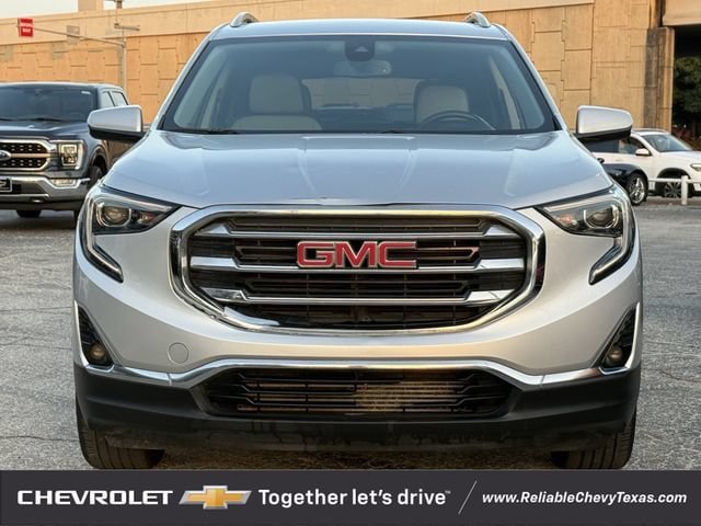 Used 2020 GMC Terrain SLT w/ Preferred Package FWD image 3