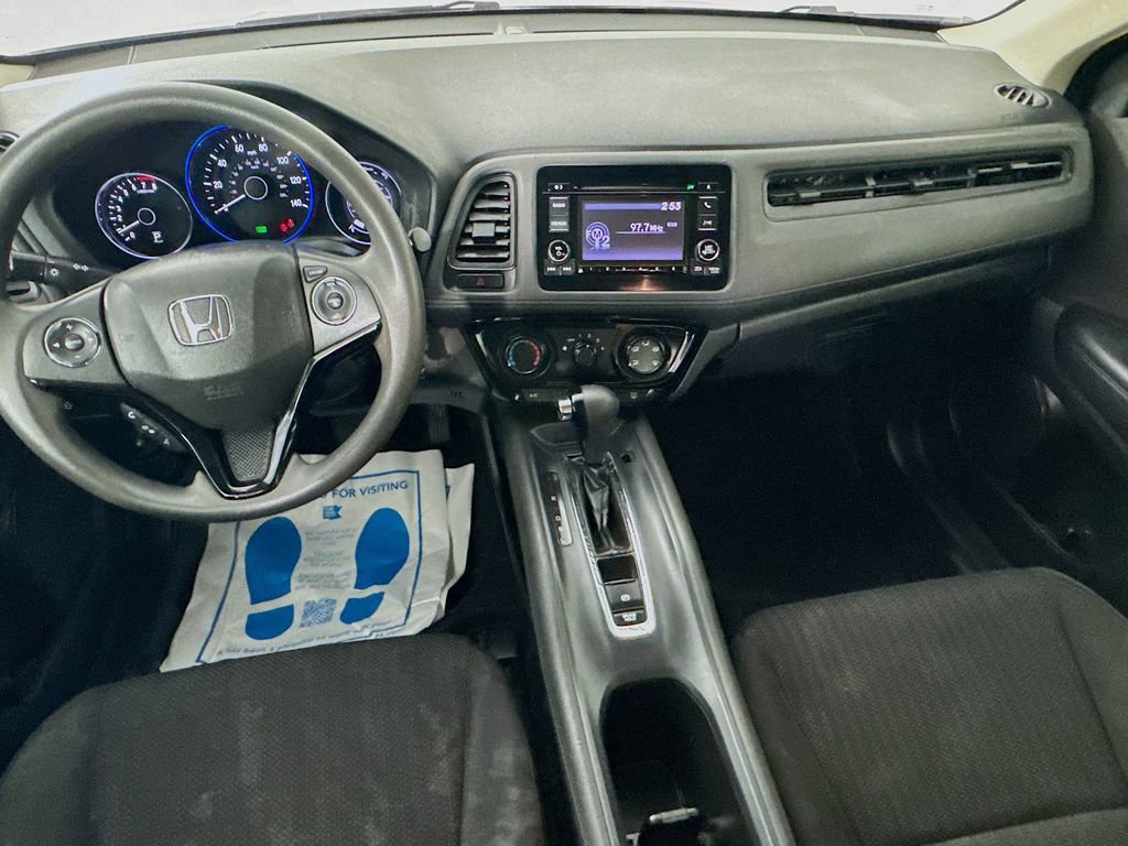 Used 2017 Honda HR-V LX image 26