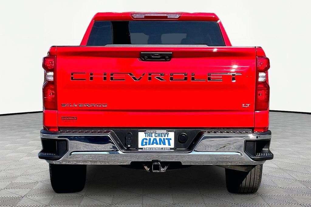 Used 2024 Chevrolet Silverado 1500 LT AWD/4WD image 5