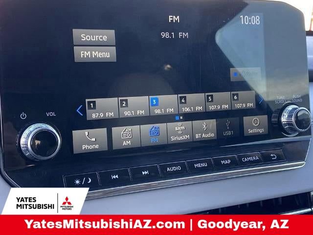 Used 2024 Mitsubishi Outlander SEL image 9