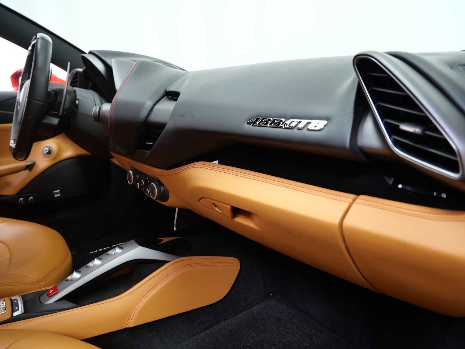 Certified 2018 Ferrari 488 GTB image 15