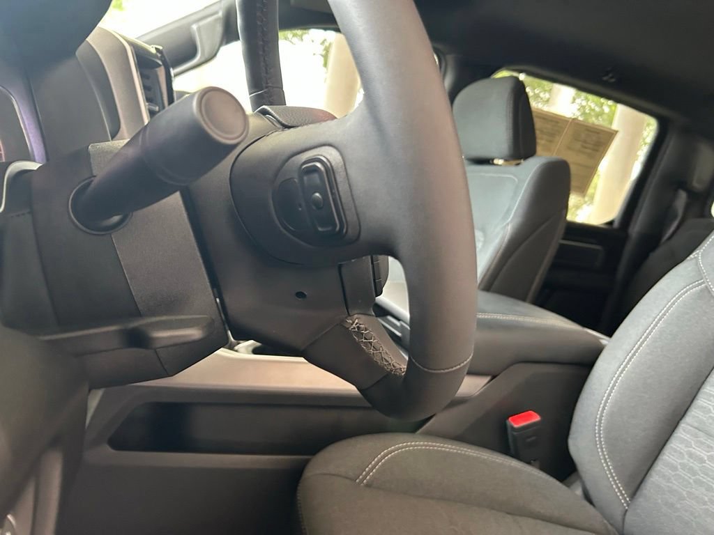 Used 2025 RAM 1500 Big Horn AWD/4WD image 45