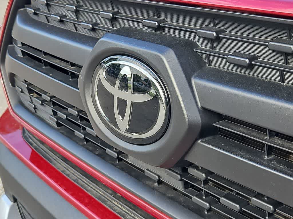 Used 2024 Toyota RAV4 Adventure AWD/4WD image 12