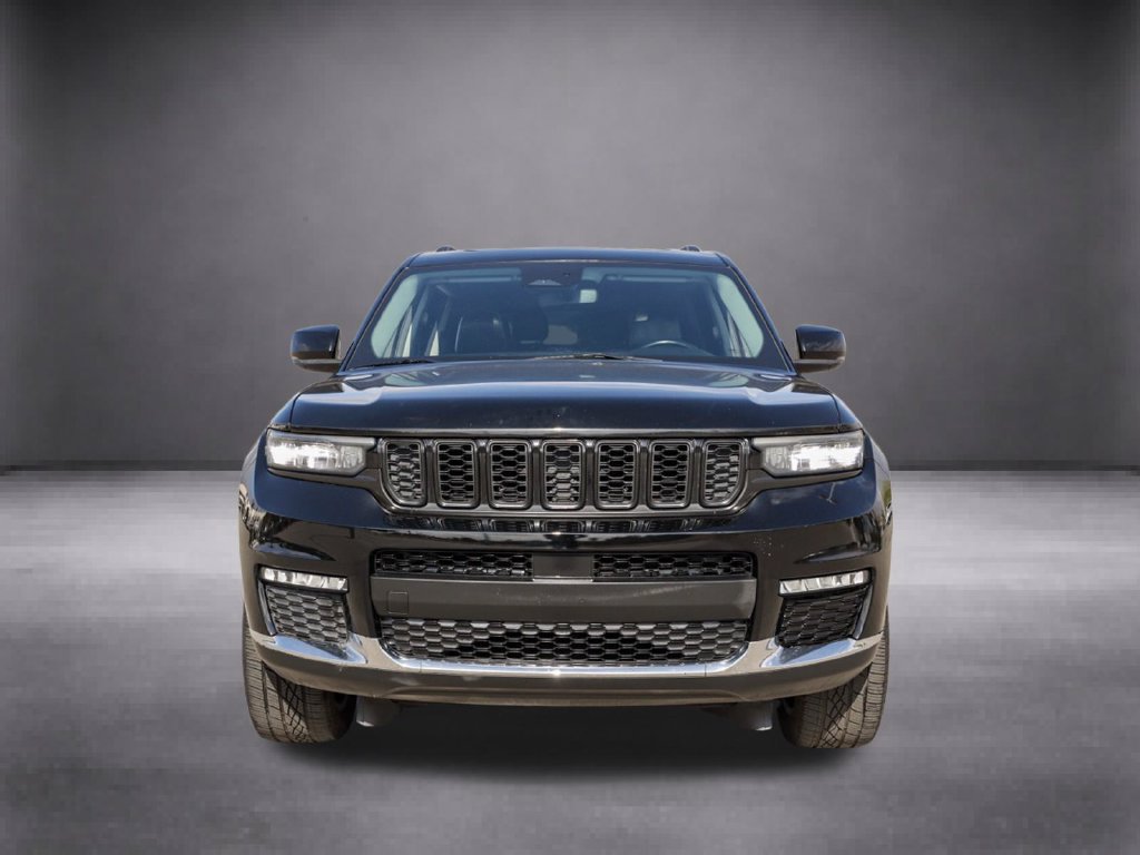 Used 2021 Jeep Grand Cherokee L Limited AWD/4WD image 12