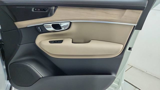 New 2026 Volvo XC90 T8 Ultra w/ Protection Package Premier AWD/4WD image 41