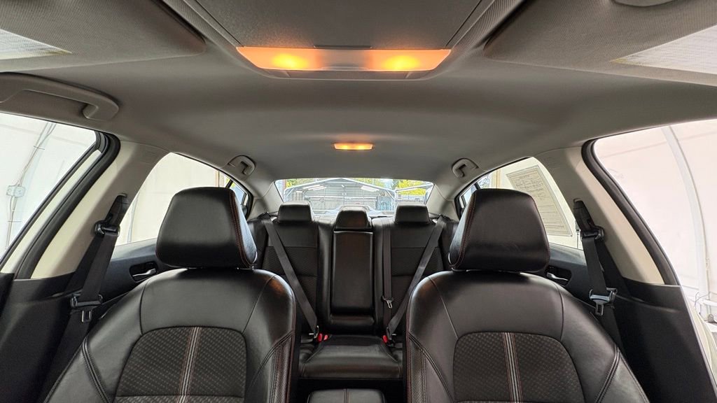 Used 2025 Nissan Altima 2.5 SR FWD image 29