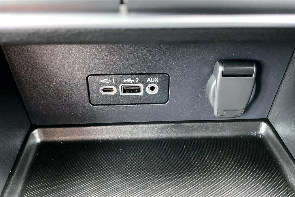 Used 2023 Nissan Sentra SV w/ All-Weather Package FWD image 16