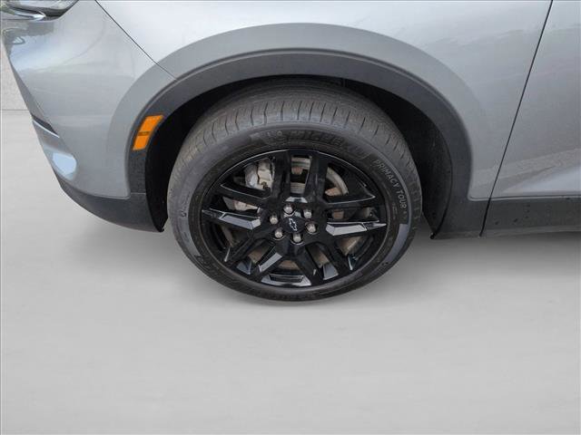 Used 2024 Chevrolet Blazer LT w/ Driver Confidence Package FWD image 24