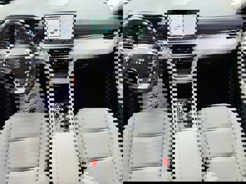 New 2026 Ford Explorer Active w/ Active Comfort Package image 13