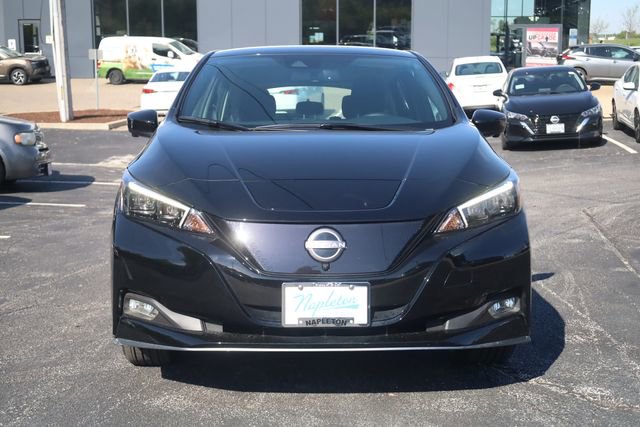Used 2025 Nissan Leaf SV Plus image 3