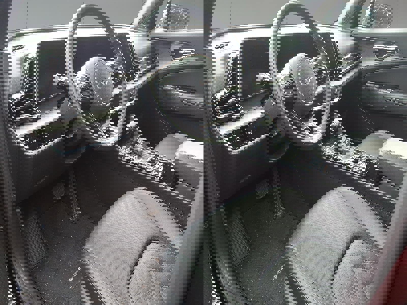 Used 2024 Kia Sportage X-Line image 7