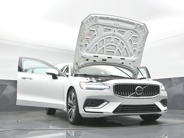 Used 2023 Volvo S60 B5 Ultimate w/ Climate Package image 53