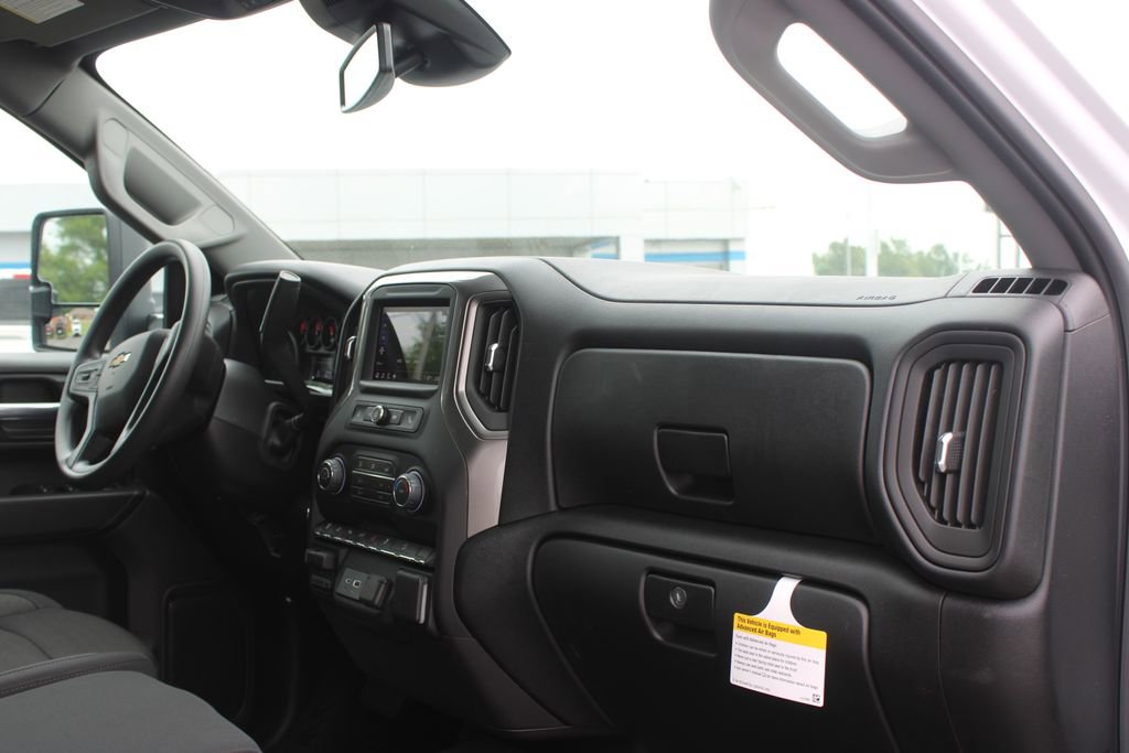 New 2026 Chevrolet Silverado 2500 Custom w/ Custom Value Package AWD/4WD image 31