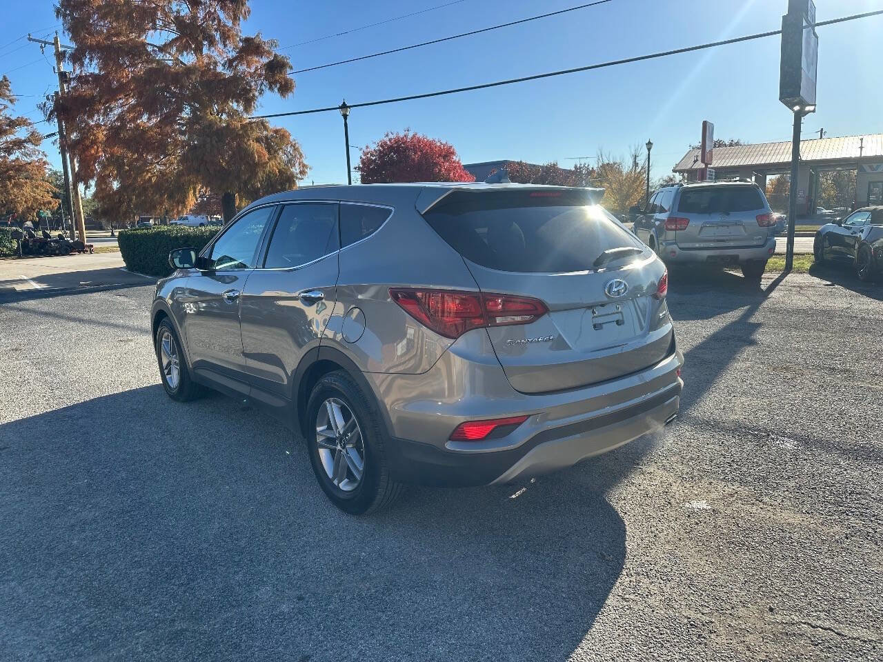 Used 2017 Hyundai Santa Fe Sport image 8