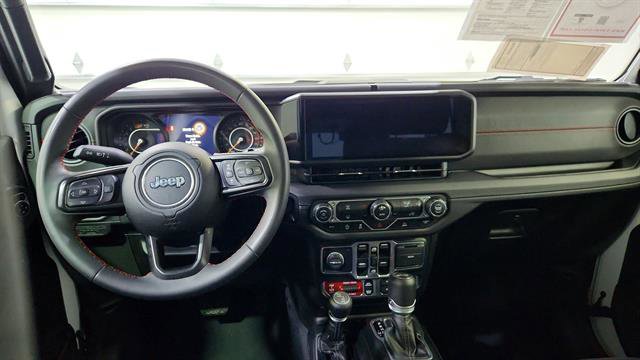 Used 2024 Jeep Wrangler Unlimited Rubicon image 22