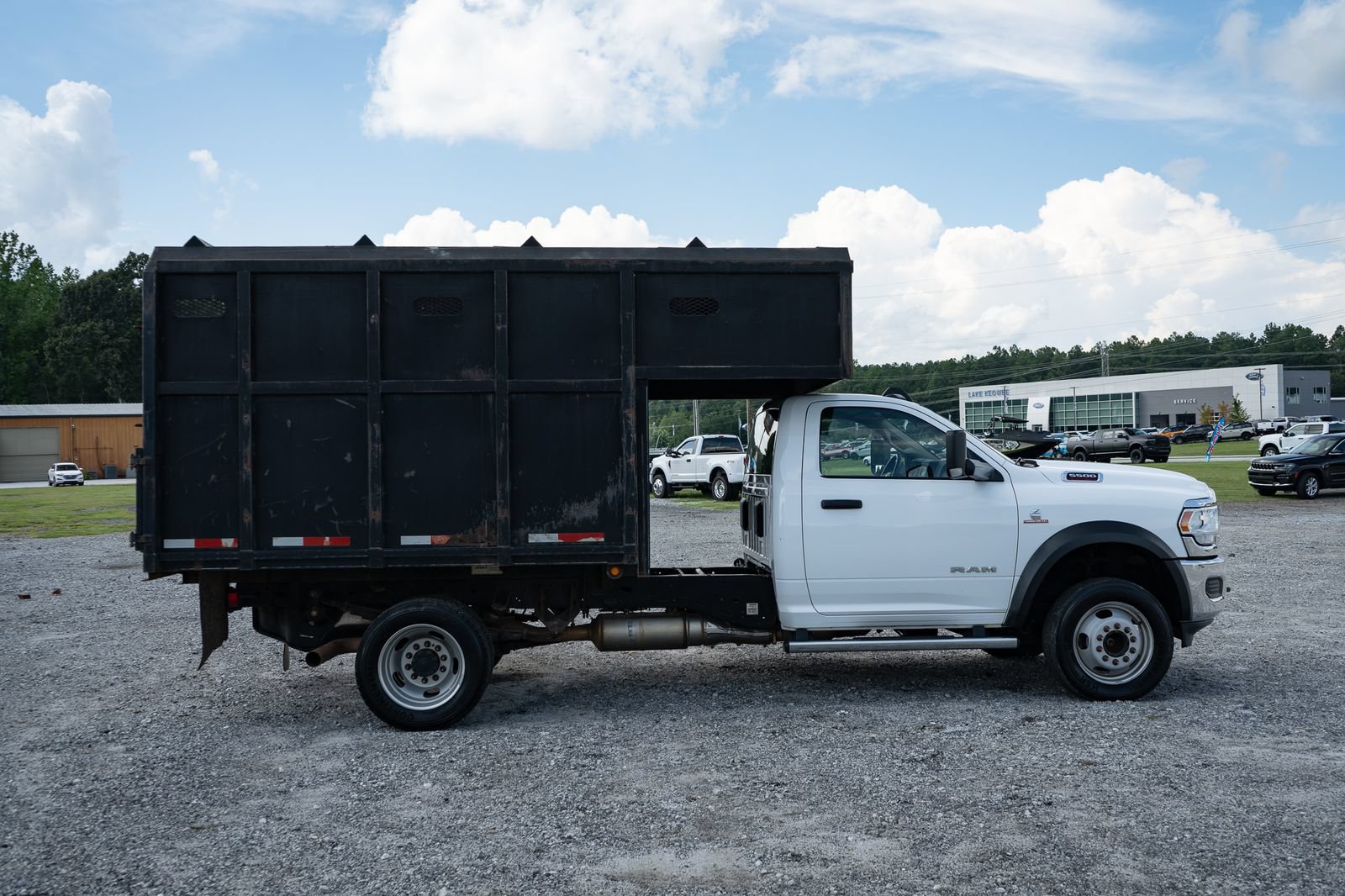 Used 2019 RAM 5500 Tradesman AWD/4WD image 10