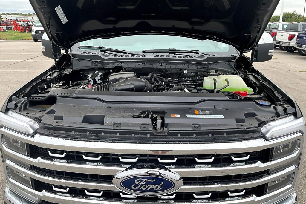 New 2026 Ford F350 Lariat w/ Lariat Ultimate Package AWD/4WD image 11
