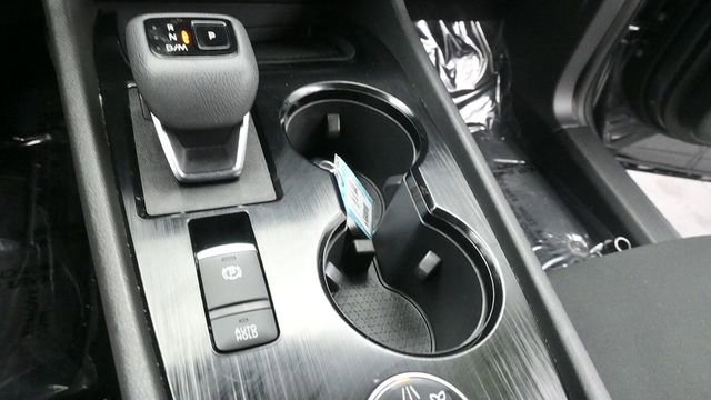 Used 2023 Nissan Rogue S AWD/4WD image 19