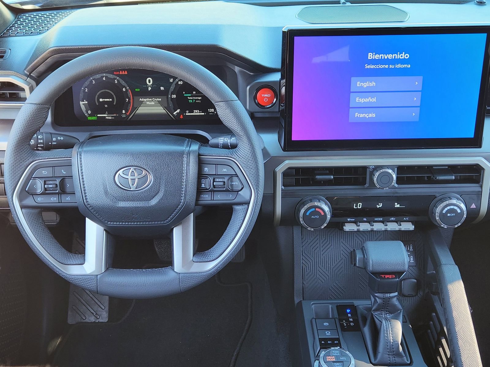 Used 2025 Toyota Tacoma TRD Off-Road image 30