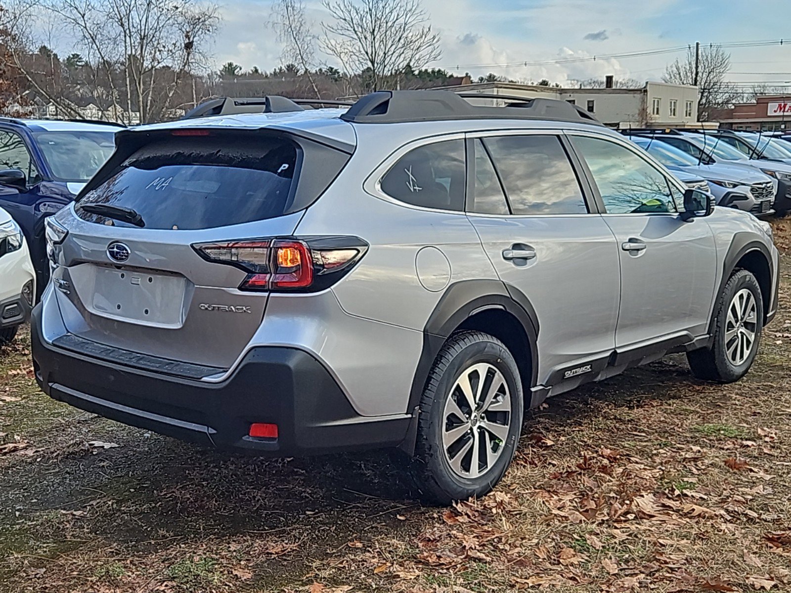New 2025 Subaru Outback Premium image 2