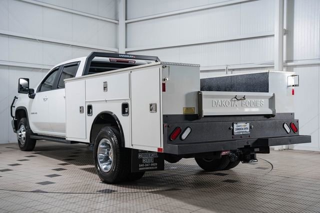 Used 2024 Chevrolet Silverado 3500 LT w/ Snow Plow Prep Package image 5