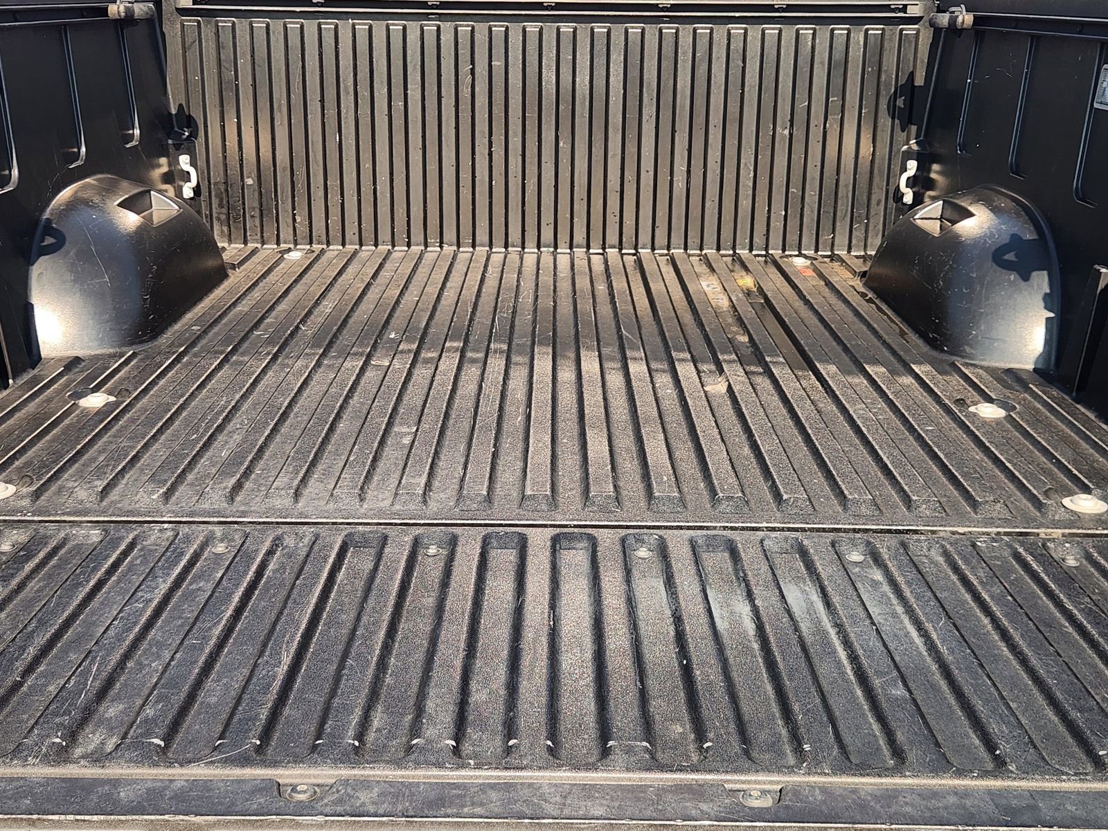Used 2023 Toyota Tundra Limited AWD/4WD image 32